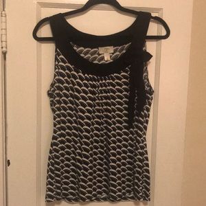 Black and white tank